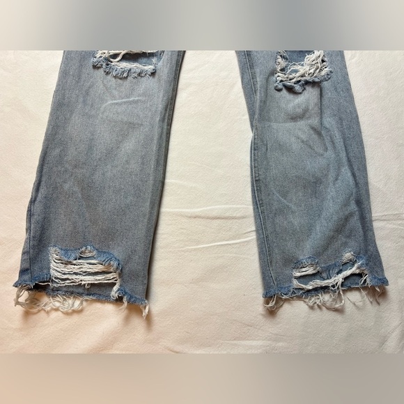 Rewash High Rise Distressed Jeans - Picture 7 of 8